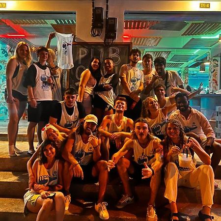Ao Nang Bodega Krabiホステル エクステリア 写真