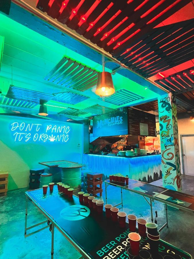 Ao Nang Bodega Krabiホステル エクステリア 写真